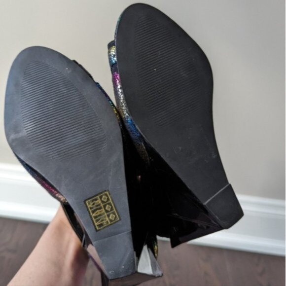 Privileged metallic sparkly rainbow lace up wedge heels - Picture 5 of 8